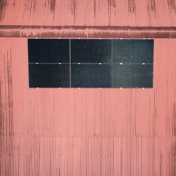 Installation de panneaux solaires de 3 kWc réalisée par Yanasuntec à Montsinéry-Tonnégrande, Guyane (2025)